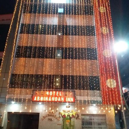 Hotel Abhinandan Inn Jaipur Bagian luar foto