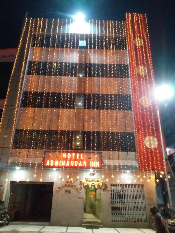 Hotel Abhinandan Inn Jaipur Bagian luar foto