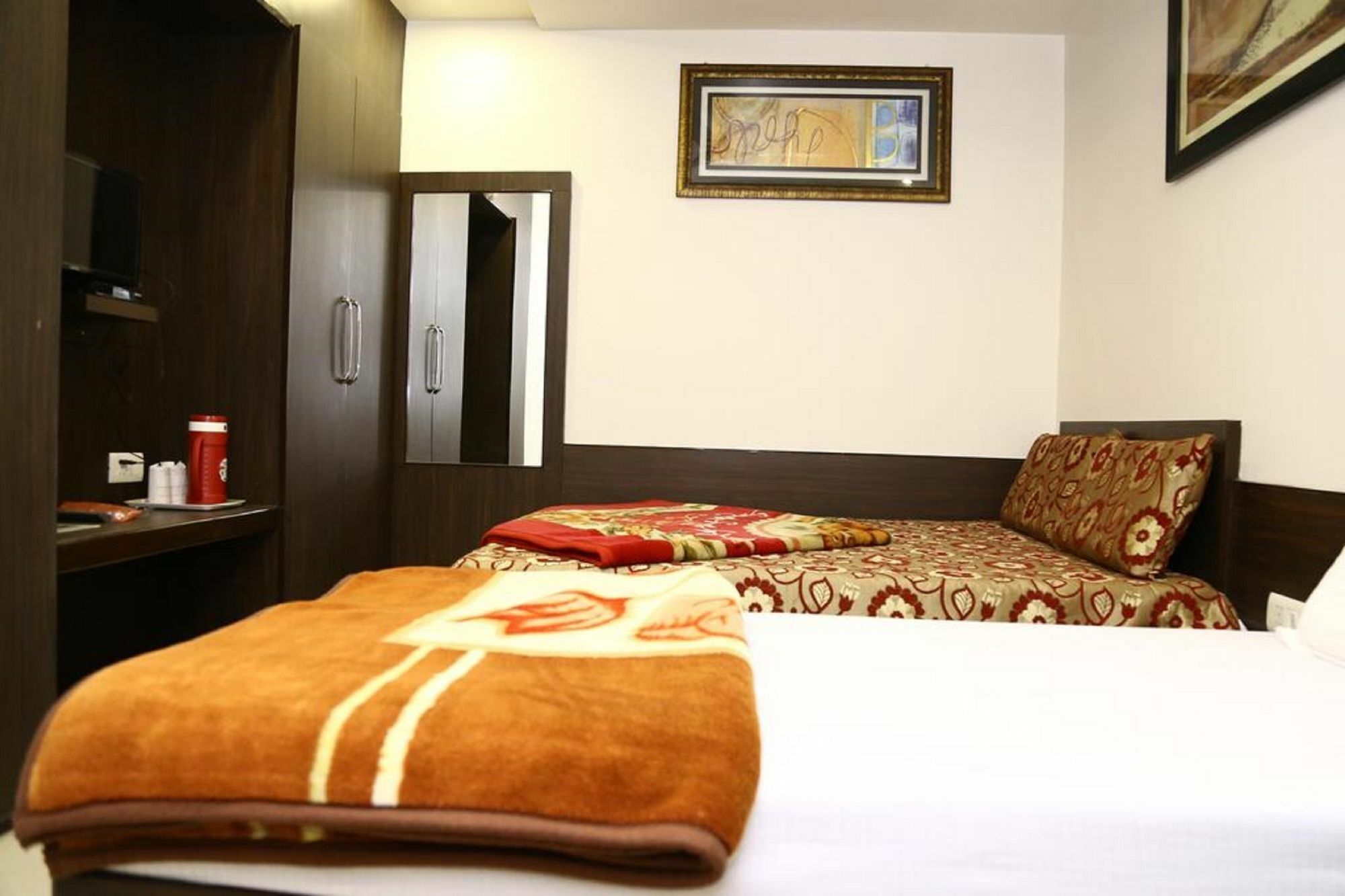 Hotel Abhinandan Inn Jaipur Bagian luar foto