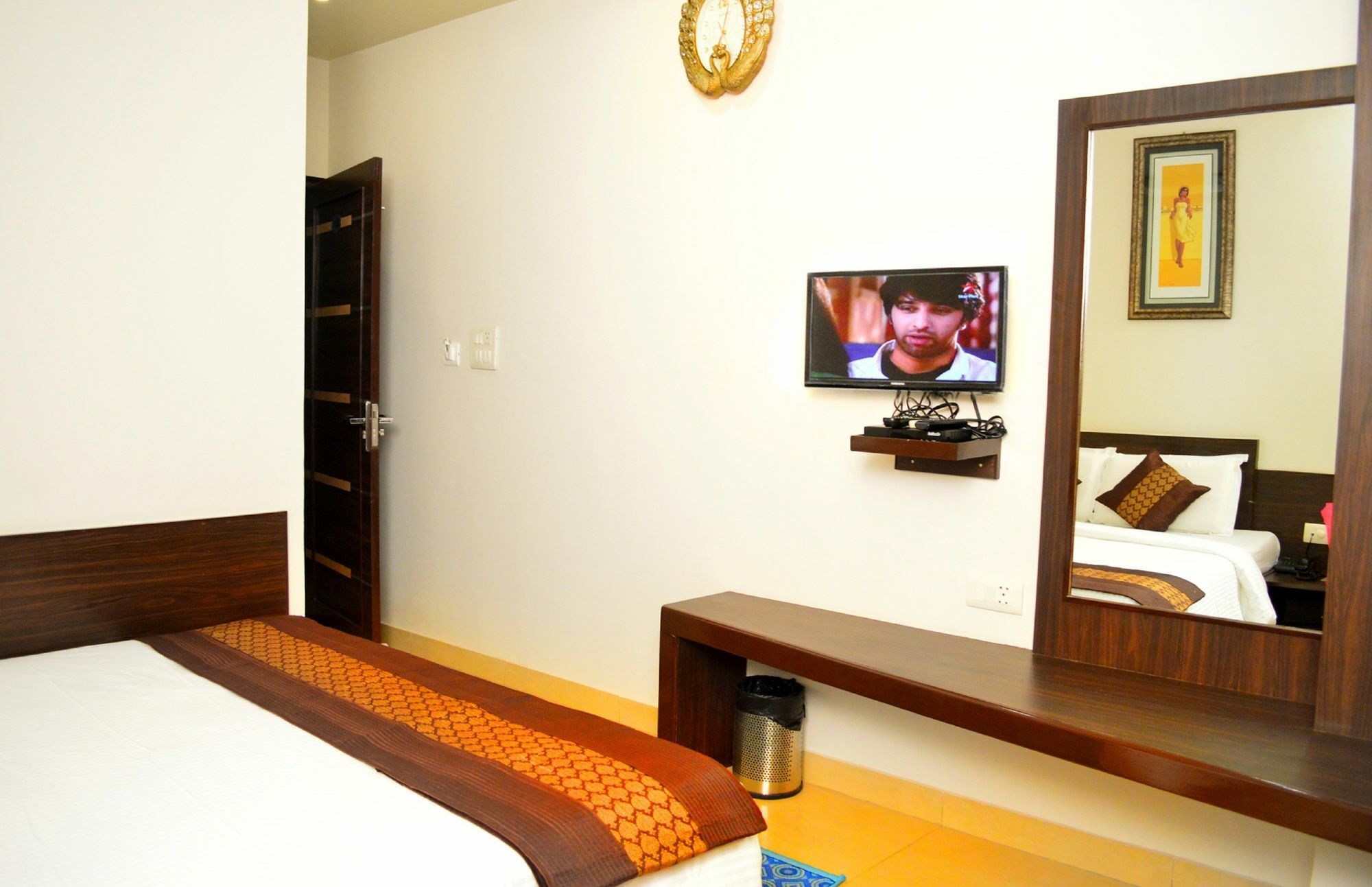Hotel Abhinandan Inn Jaipur Bagian luar foto