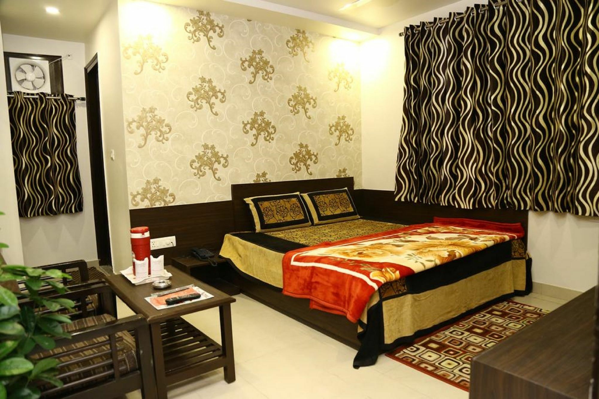Hotel Abhinandan Inn Jaipur Bagian luar foto